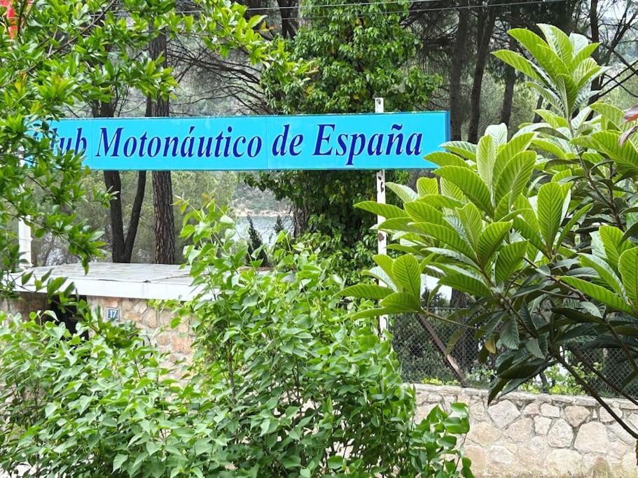 Apartamento De Lujo Vergel Suite San Martín de Valdeiglesias Dış mekan fotoğraf