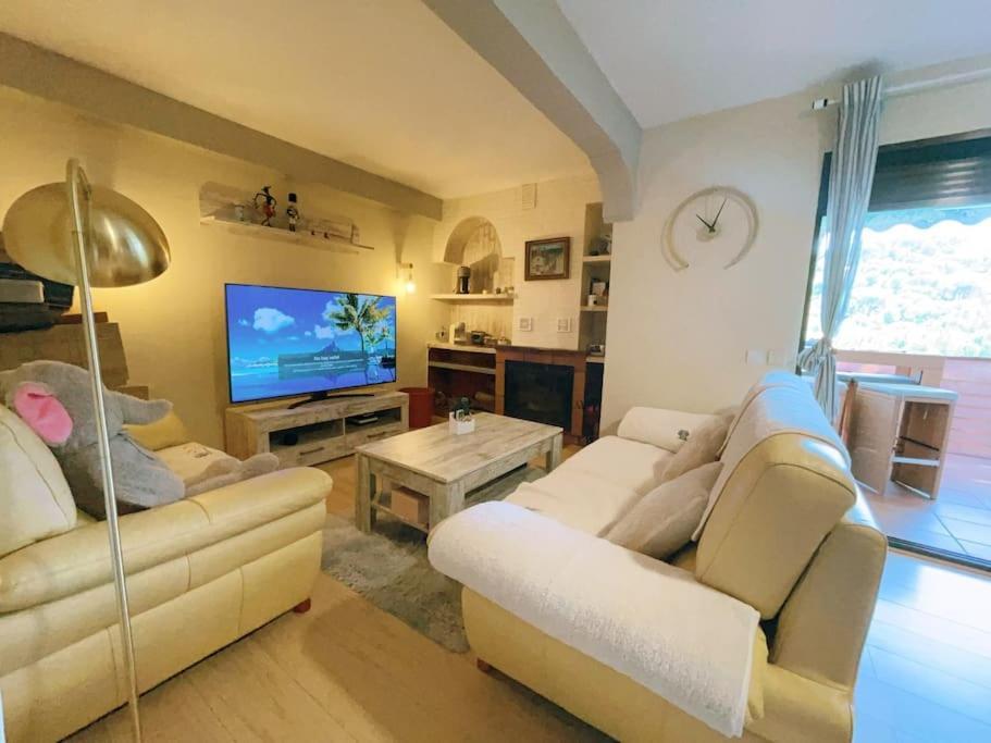 Apartamento De Lujo Vergel Suite San Martín de Valdeiglesias Dış mekan fotoğraf